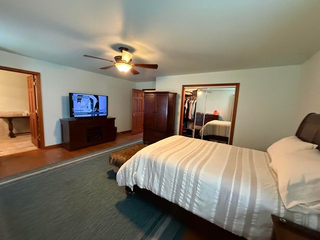 3216 W Greenbriar Lane, La Porte, IN 46350