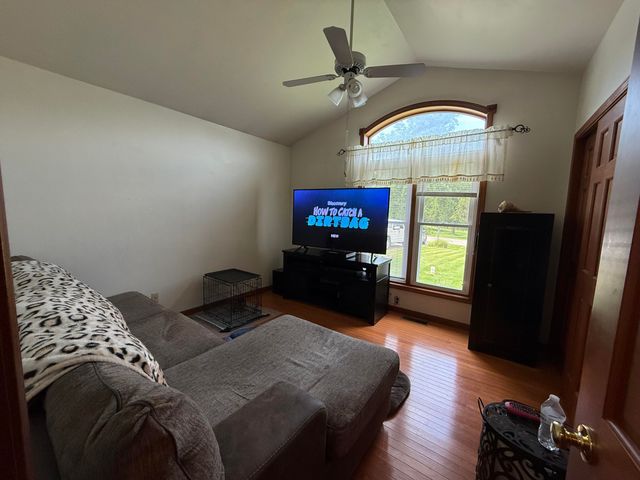 3216 W Greenbriar Lane, La Porte, IN 46350