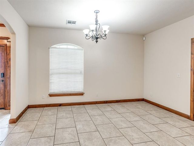 2121 Mill Creek Way, Choctaw, OK 73020