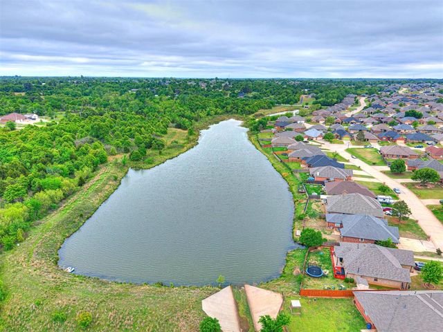 2121 Mill Creek Way, Choctaw, OK 73020