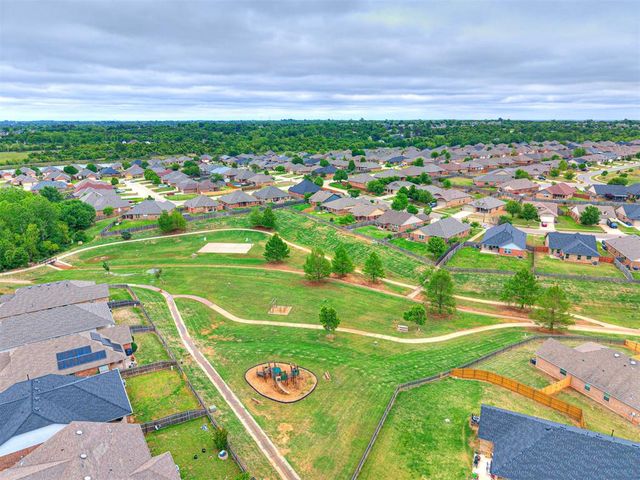2121 Mill Creek Way, Choctaw, OK 73020