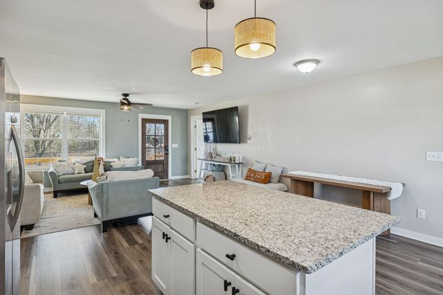 1521 Wixtown Rd, Westmoreland, TN 37186