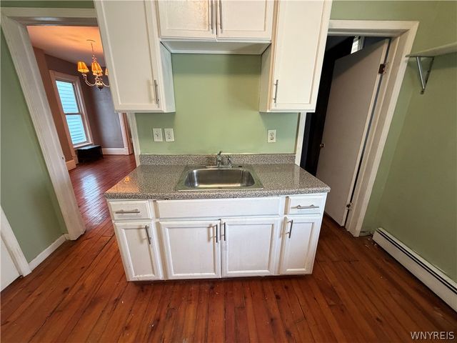 49 15th Street LOWER, Buffalo, NY 14213
