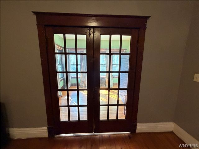49 15th Street LOWER, Buffalo, NY 14213