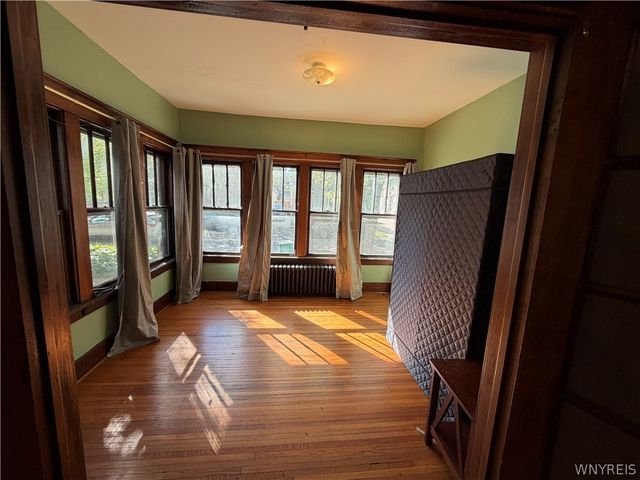 49 15th Street LOWER, Buffalo, NY 14213