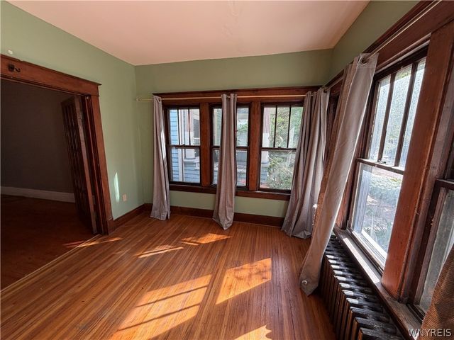49 15th Street LOWER, Buffalo, NY 14213