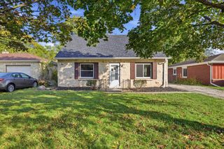 5506 N 26th STREET, Glendale, WI 53209