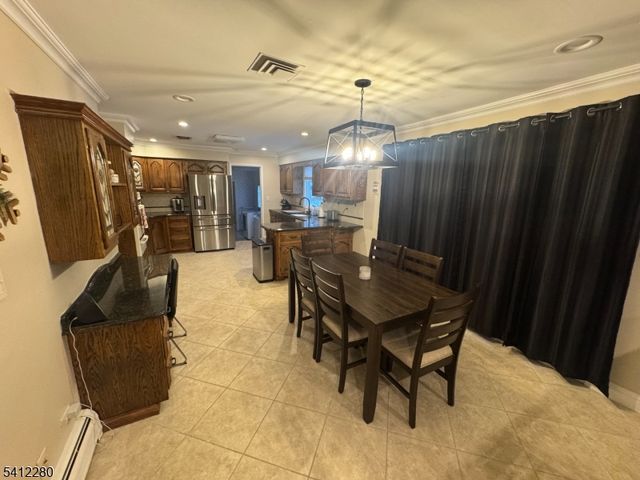 19 Knox Ter, Totowa Boro, NJ 07512