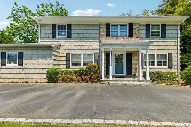 100 Hewlett Neck Road, Hewlett Neck, NY 11598