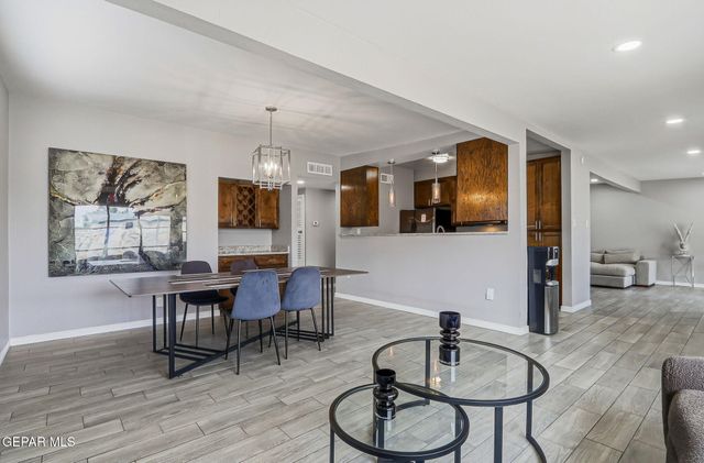 313 MARDI GRAS Drive, El Paso, TX 79912