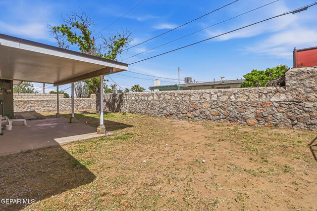 313 MARDI GRAS Drive, El Paso, TX 79912