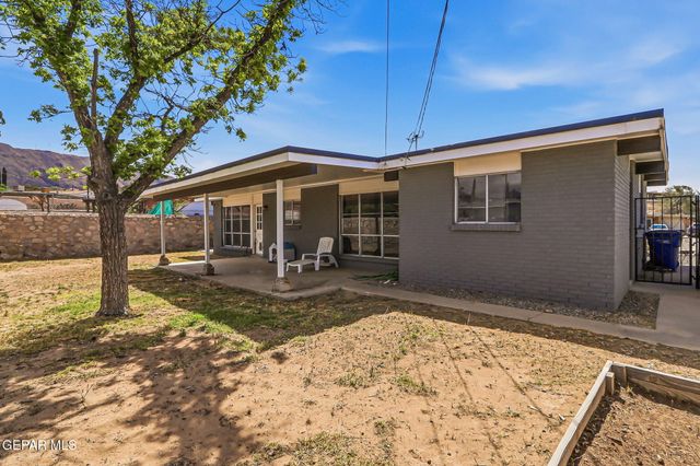 313 MARDI GRAS Drive, El Paso, TX 79912