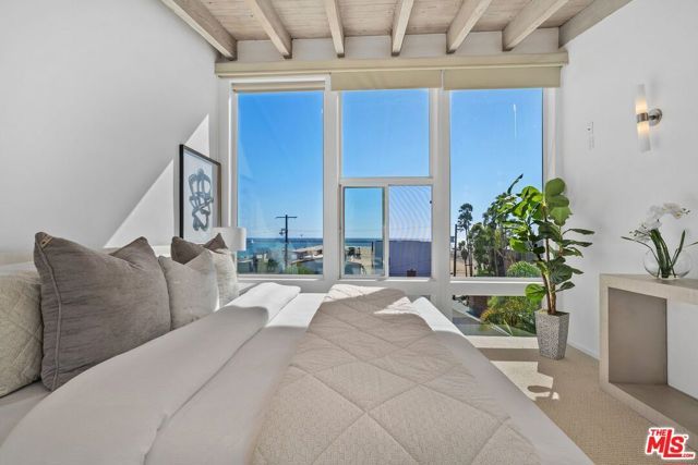 24 YAWL Street 2, Marina Del Rey, CA 90292