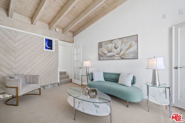 24 YAWL Street 2, Marina Del Rey, CA 90292