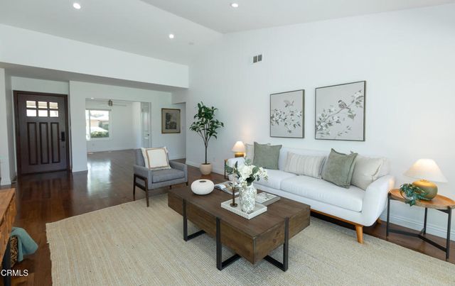 4117 Village 4, Camarillo, CA 93012