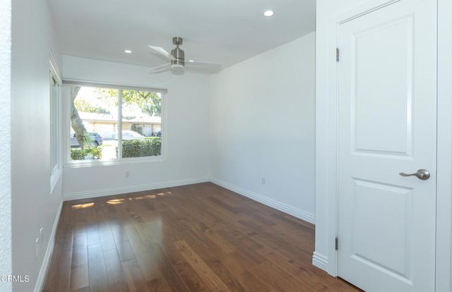 4117 Village 4, Camarillo, CA 93012