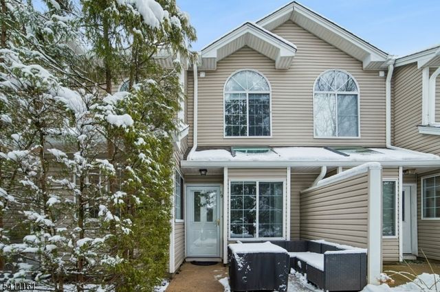 19 Birchwood Road 19, Bedminster Twp., NJ 07921