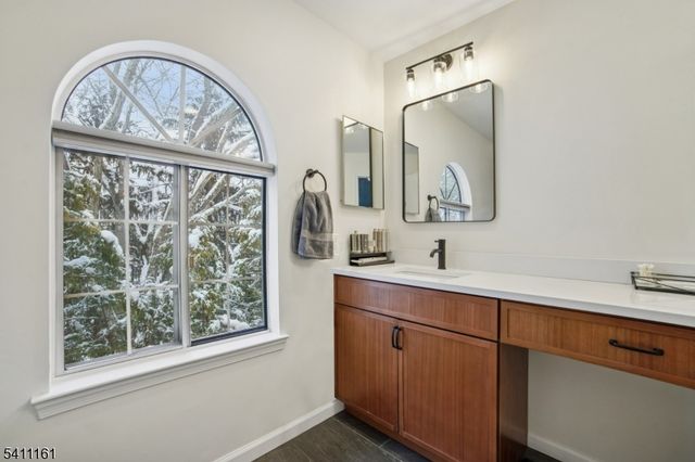 19 Birchwood Road 19, Bedminster Twp., NJ 07921