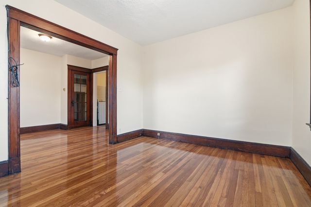 60 Raycroft St 1R, Quincy, MA 02169