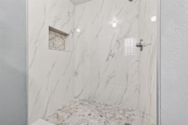 17319 Lobo Trail, Houston, TX 77084