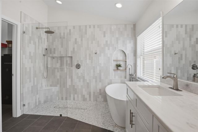 207 TAVESTOCK LOOP, Winter Springs, FL 32708