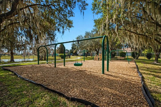 207 TAVESTOCK LOOP, Winter Springs, FL 32708