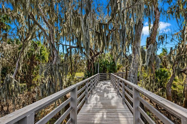 207 TAVESTOCK LOOP, Winter Springs, FL 32708