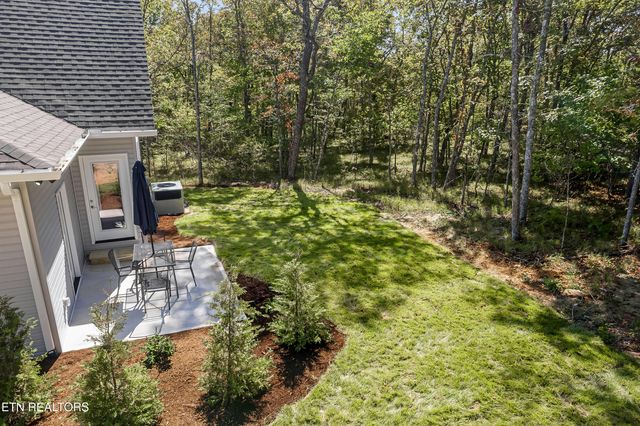 212 Westchester Drive, Crossville, TN 38558