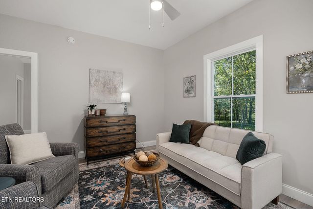 212 Westchester Drive, Crossville, TN 38558