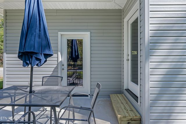 212 Westchester Drive, Crossville, TN 38558