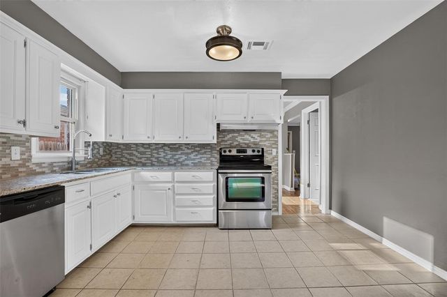 2932 NW 67th Street, Oklahoma City, OK 73116
