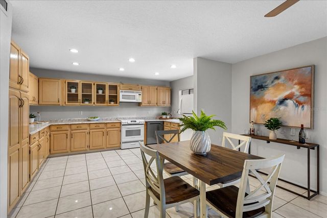 156 SPRINGWOOD CIRCLE A, Longwood, FL 32750