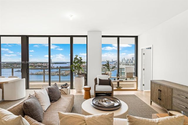 500 Alton 2203, Miami Beach, FL 33139