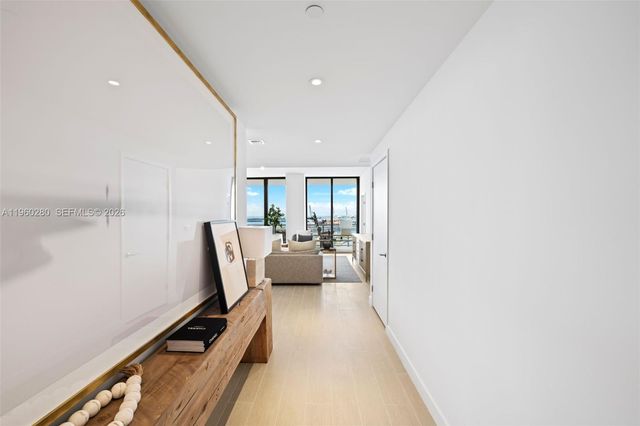 500 Alton 2203, Miami Beach, FL 33139