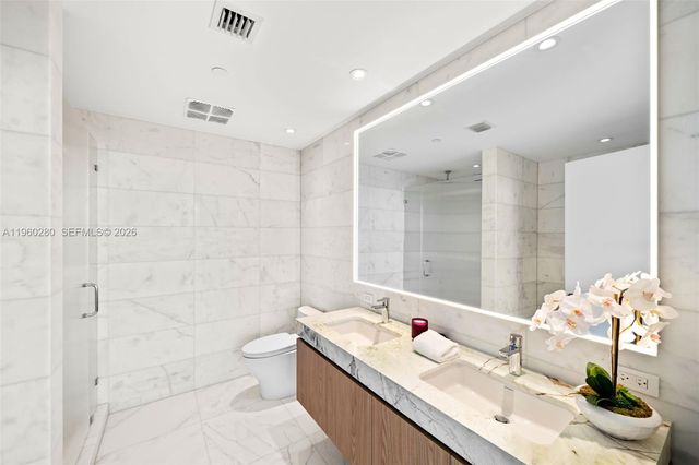 500 Alton 2203, Miami Beach, FL 33139