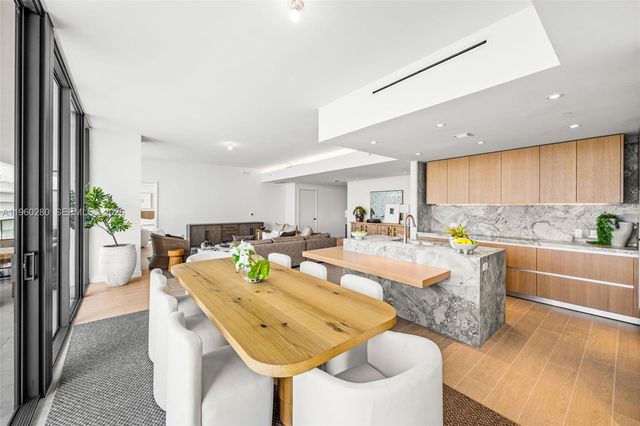 500 Alton 2203, Miami Beach, FL 33139