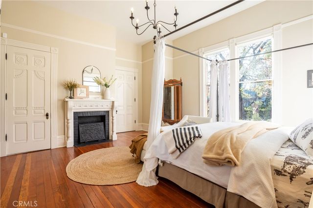 250 N Primrose Avenue, Monrovia, CA 91016