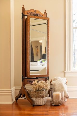 250 N Primrose Avenue, Monrovia, CA 91016