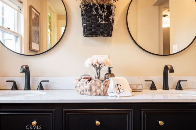 250 N Primrose Avenue, Monrovia, CA 91016