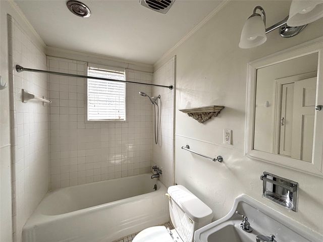 3810 Whitehall Drive, Dallas, TX 75229