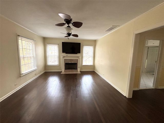 3810 Whitehall Drive, Dallas, TX 75229