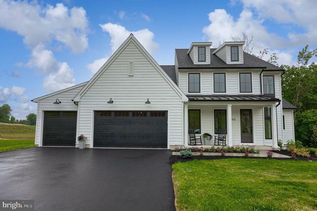 421 CANNON WAY, Lebanon, PA 17042