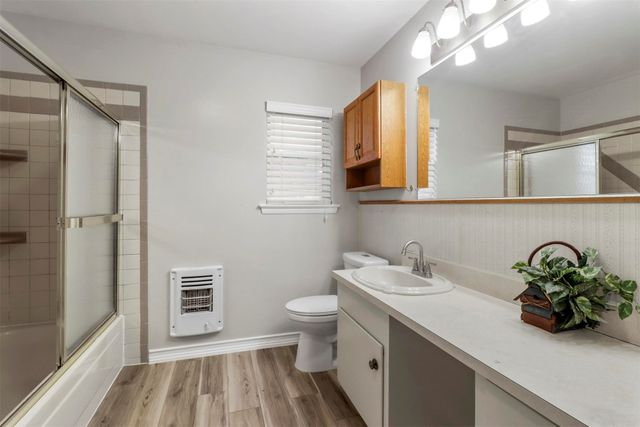 2015 Salem Street, Irving, TX 75061