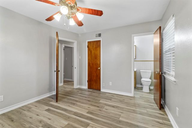 2015 Salem Street, Irving, TX 75061