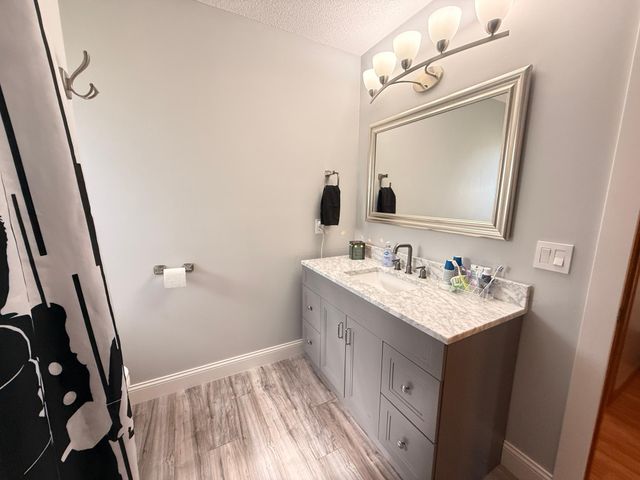 2062 122nd Avenue NW, Coon Rapids, MN 55448