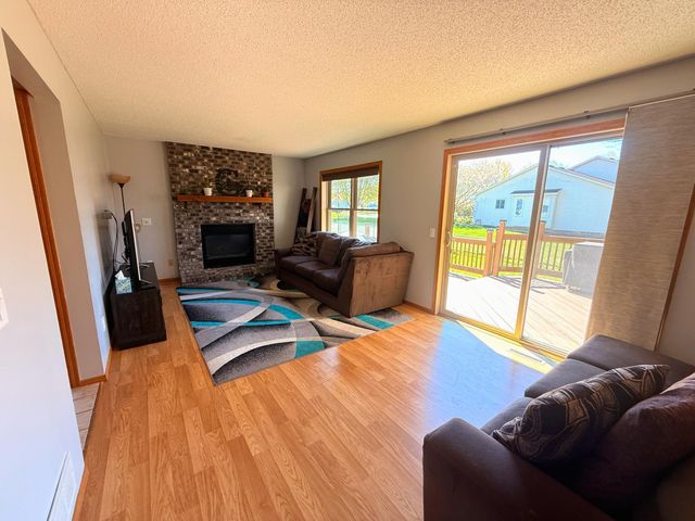 2062 122nd Avenue NW, Coon Rapids, MN 55448