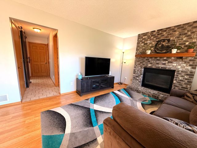 2062 122nd Avenue NW, Coon Rapids, MN 55448