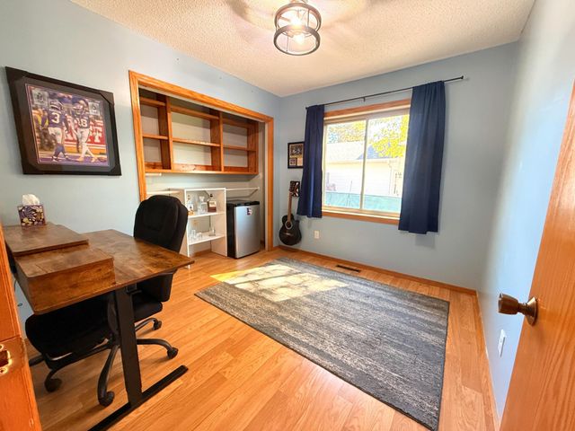 2062 122nd Avenue NW, Coon Rapids, MN 55448