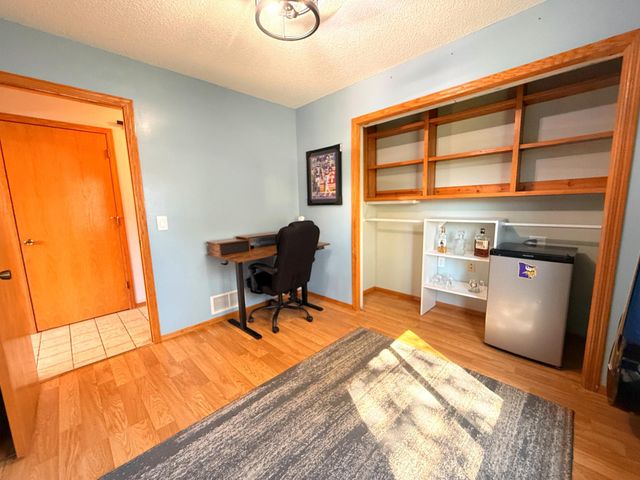 2062 122nd Avenue NW, Coon Rapids, MN 55448