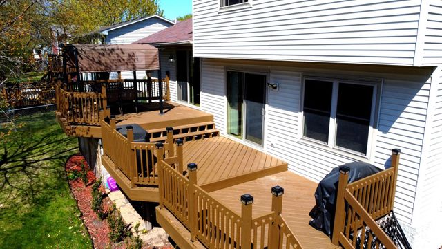 2062 122nd Avenue NW, Coon Rapids, MN 55448